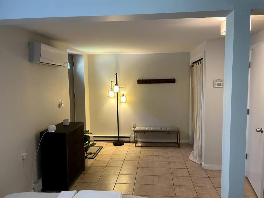 Lovely Two Bedroom Condo In South Boston Kültér fotó