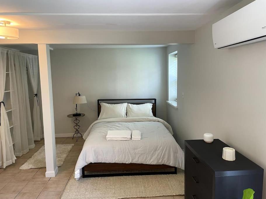 Lovely Two Bedroom Condo In South Boston Kültér fotó